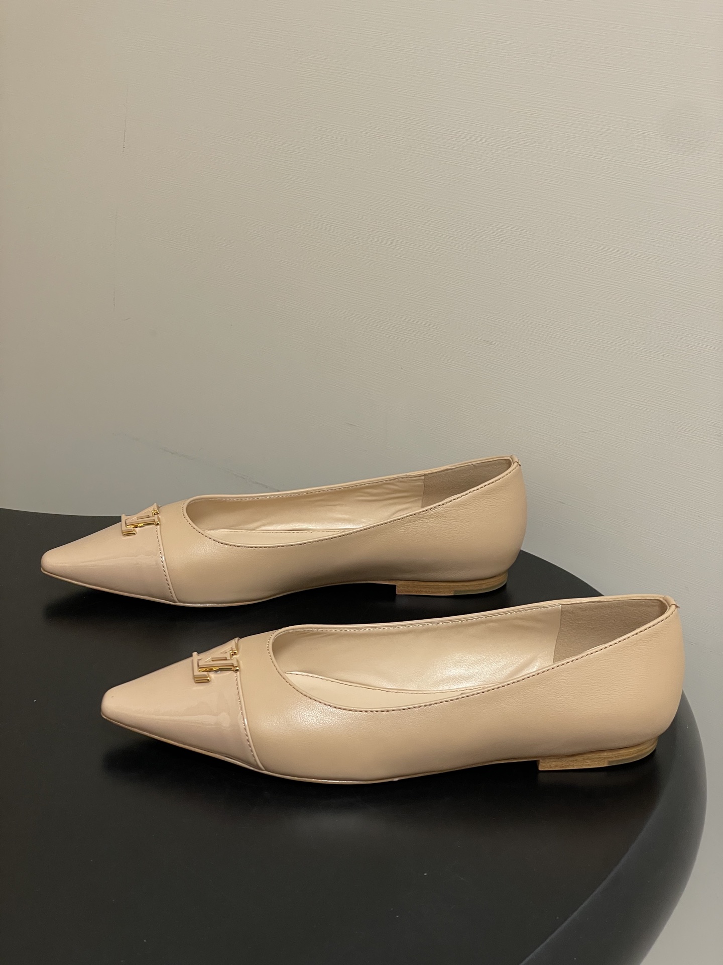 Women's high heels